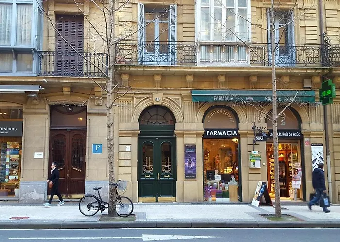 Epi-center Apartment